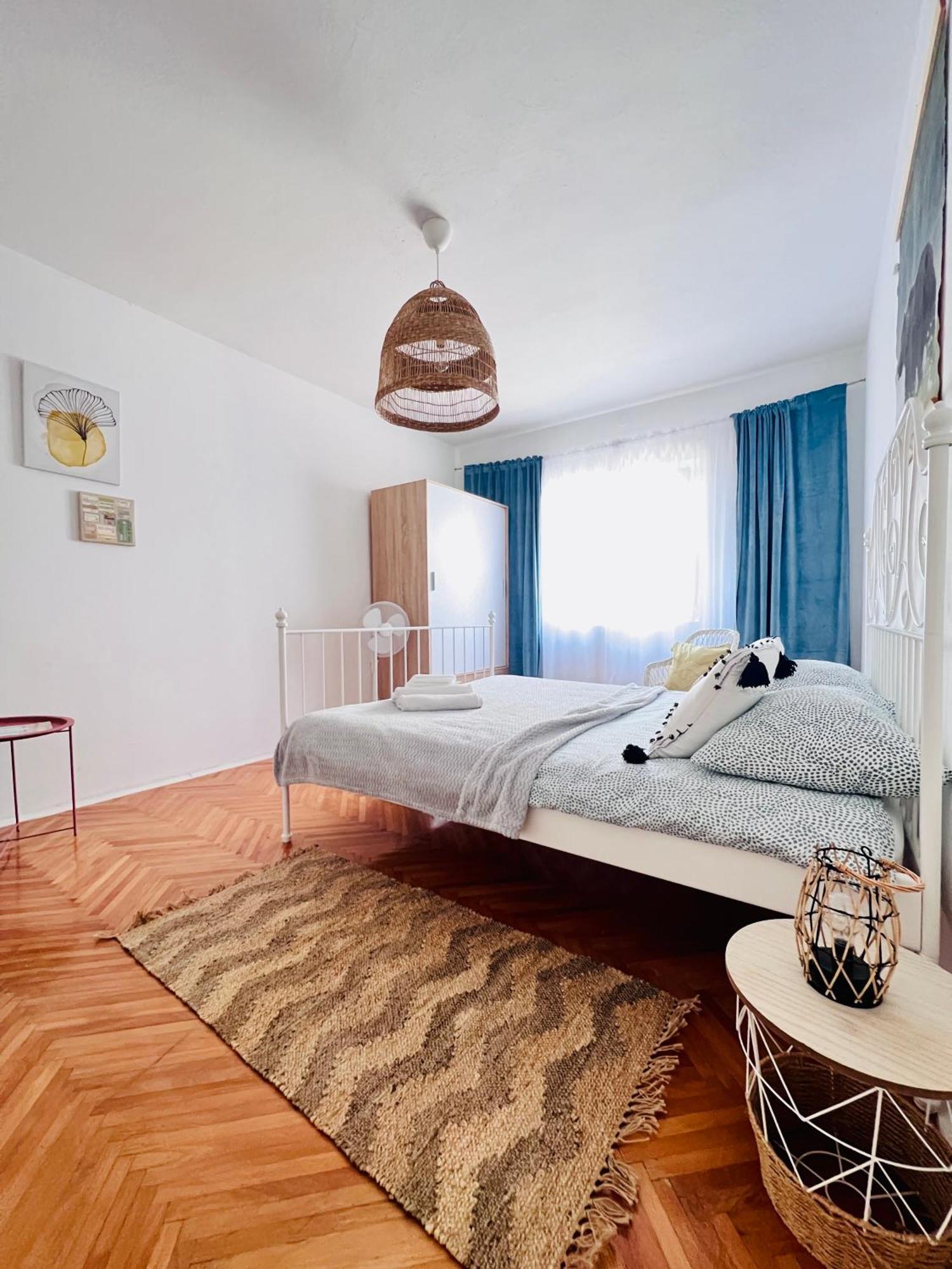 Apartmani-Okrug Gornji-Ciovo Трогир Екстериор снимка